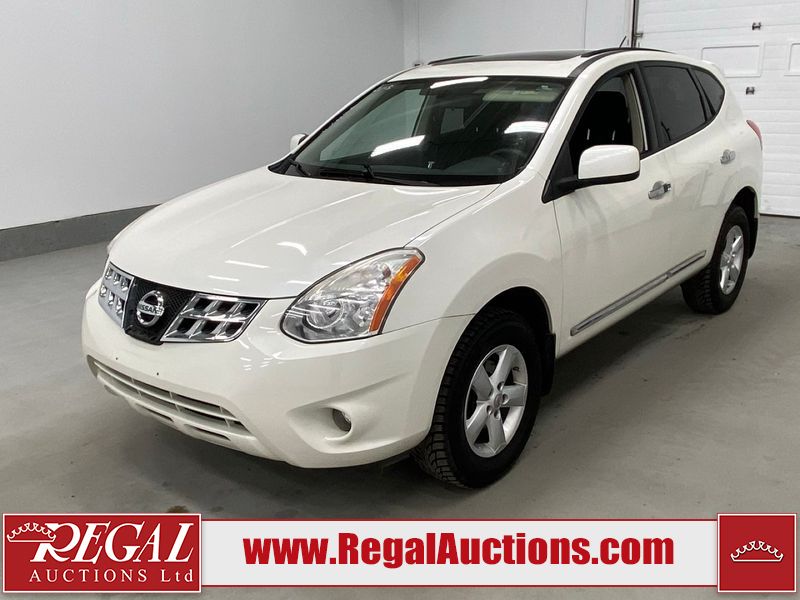 White 2013 Nissan Rogue SUV / Crossover Front-Wheel Drive