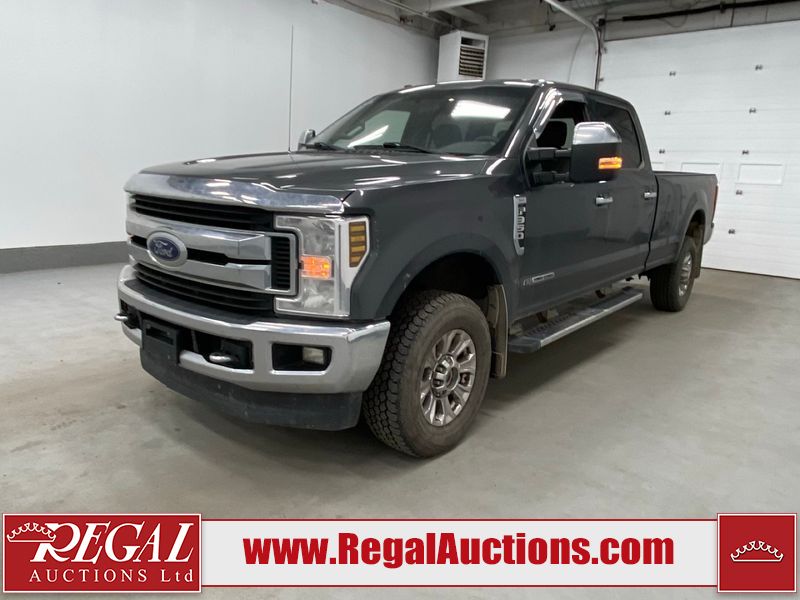 Gray 2018 Ford F-350 Super Duty Pickup Truck Four-Wheel Drive 6-Speed Automatic