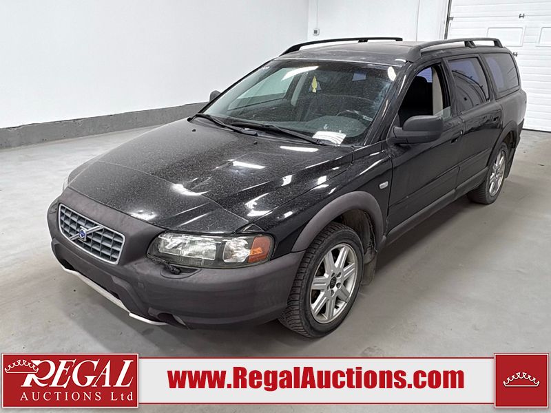 Black 2004 Volvo XC70 Wagon