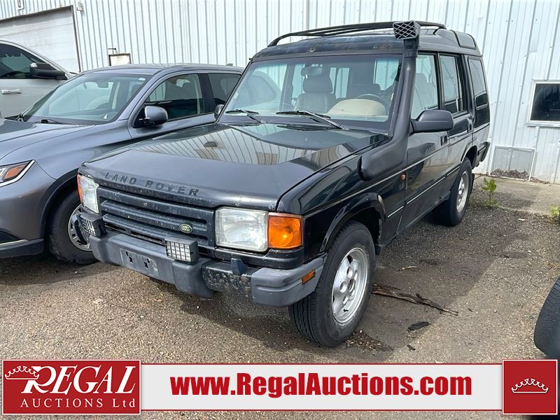 Black 1998 Land Rover Discovery SUV / Crossover