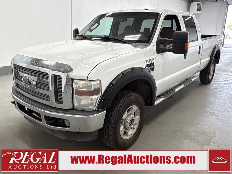 White 2010 Ford F-350 Super Duty Pickup Truck