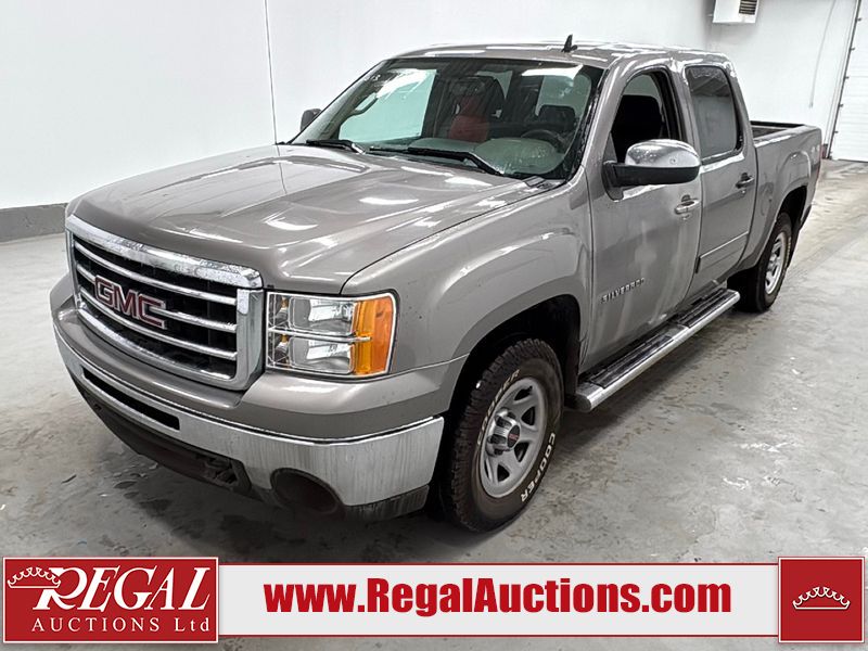 Gray 2013 GMC Sierra 1500 Pickup Truck Four-Wheel Drive