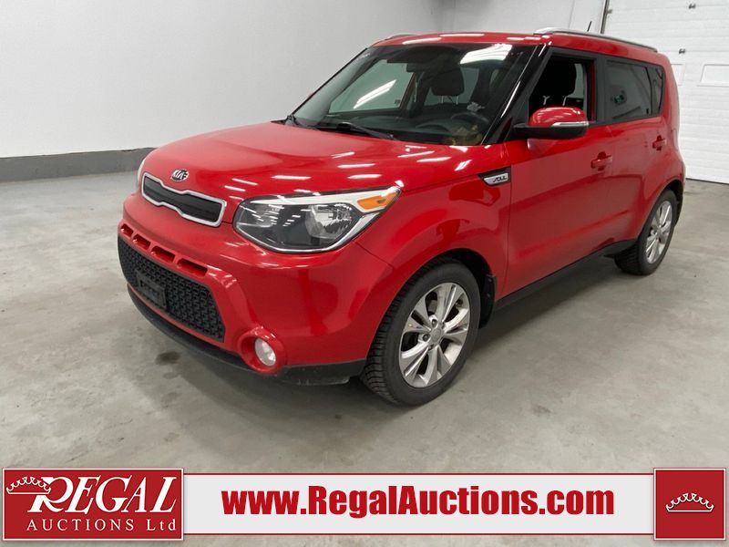 Red 2015 Kia Soul Wagon  