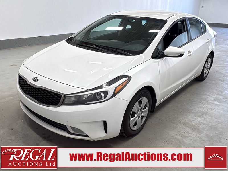 White 2017 Kia Forte Sedan Front-Wheel Drive 