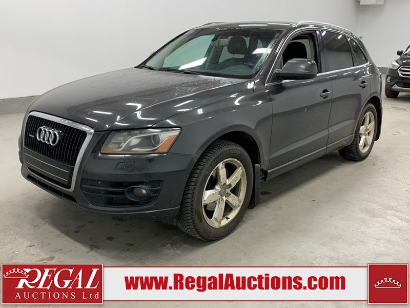 Gray 2010 Audi Q5 SUV / Crossover All-Wheel Drive