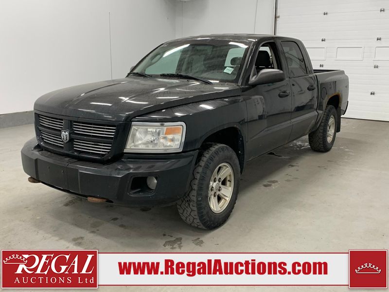 Black 2008 Dodge Dakota Pickup Truck Four-Wheel Drive 6-Speed Manual