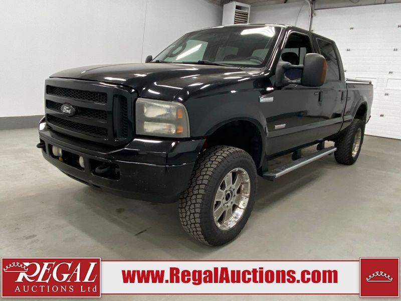 Black 2005 Ford F-350 Super Duty Pickup Truck