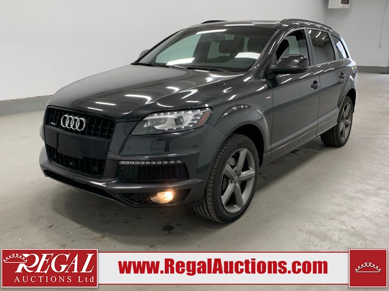 Gray 2014 Audi Q7 SUV / Crossover