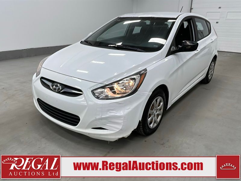 White 2014 Hyundai Accent Hatchback Automatic