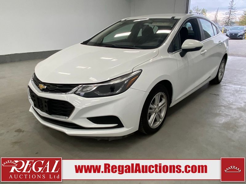 White 2018 Chevrolet Cruze Sedan Front-Wheel Drive