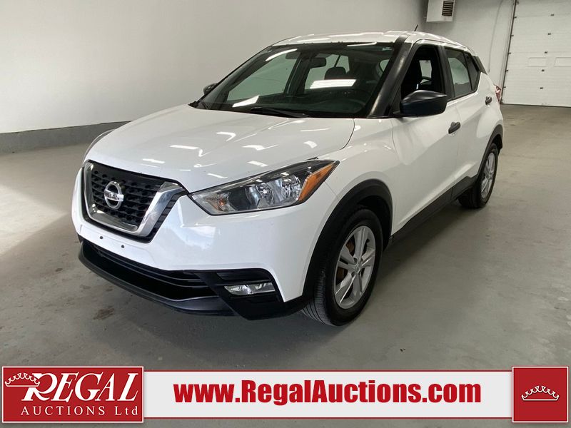 White 2019 Nissan Kicks SUV / Crossover Front-Wheel Drive