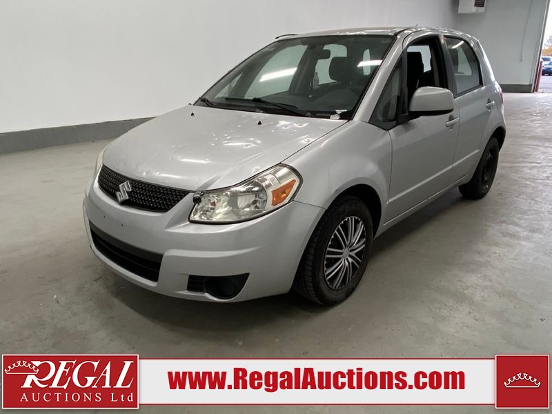 Silver 2011 Suzuki SX4 SUV / Crossover