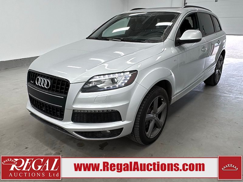 Silver 2015 Audi Q7 SUV / Crossover
